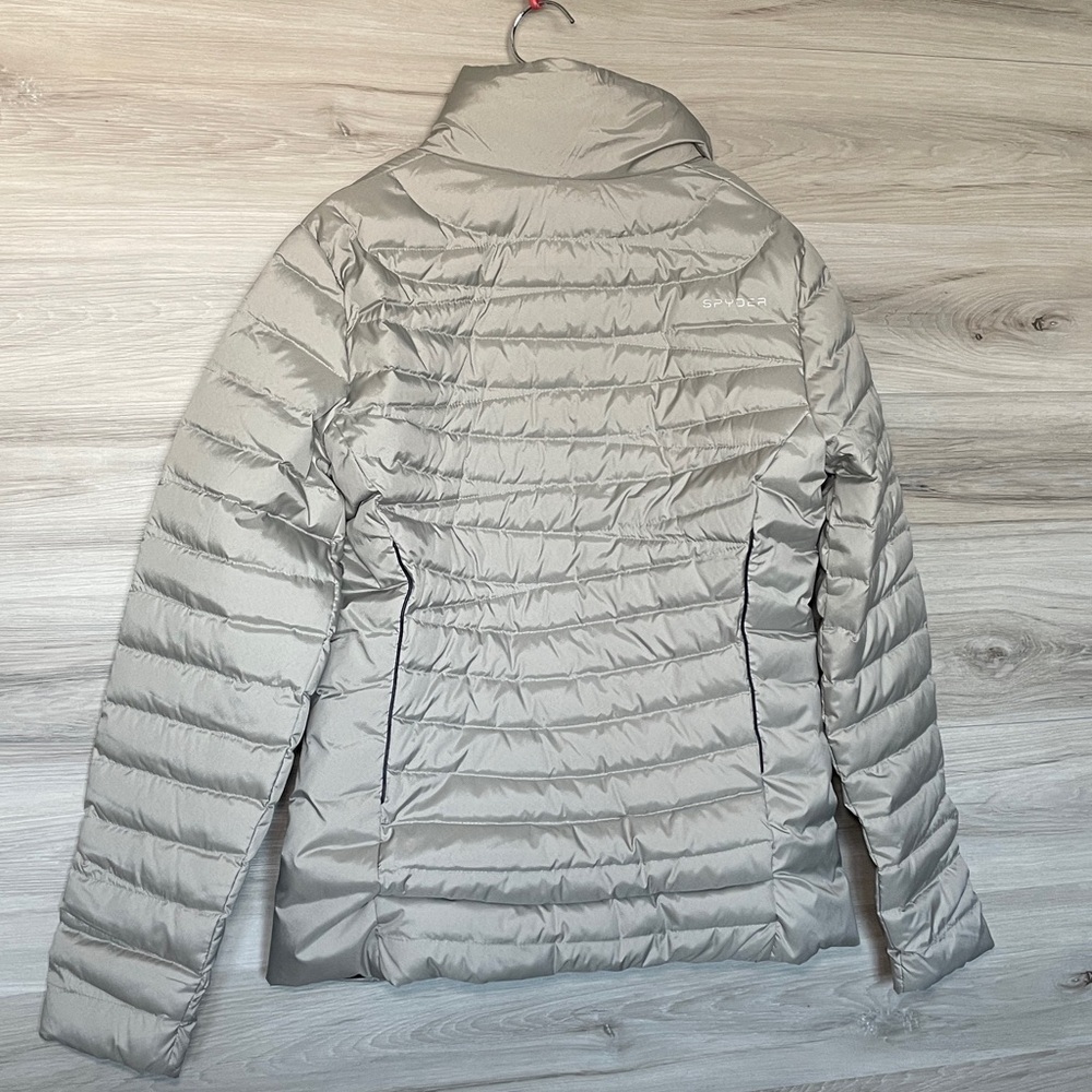 NWT- Women's Spyder Timeless Down Puffer Coat, M - Picture 10 of 11